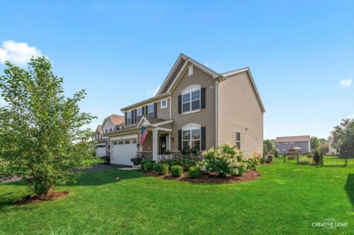 47 Windstone Drive, North Aurora, IL