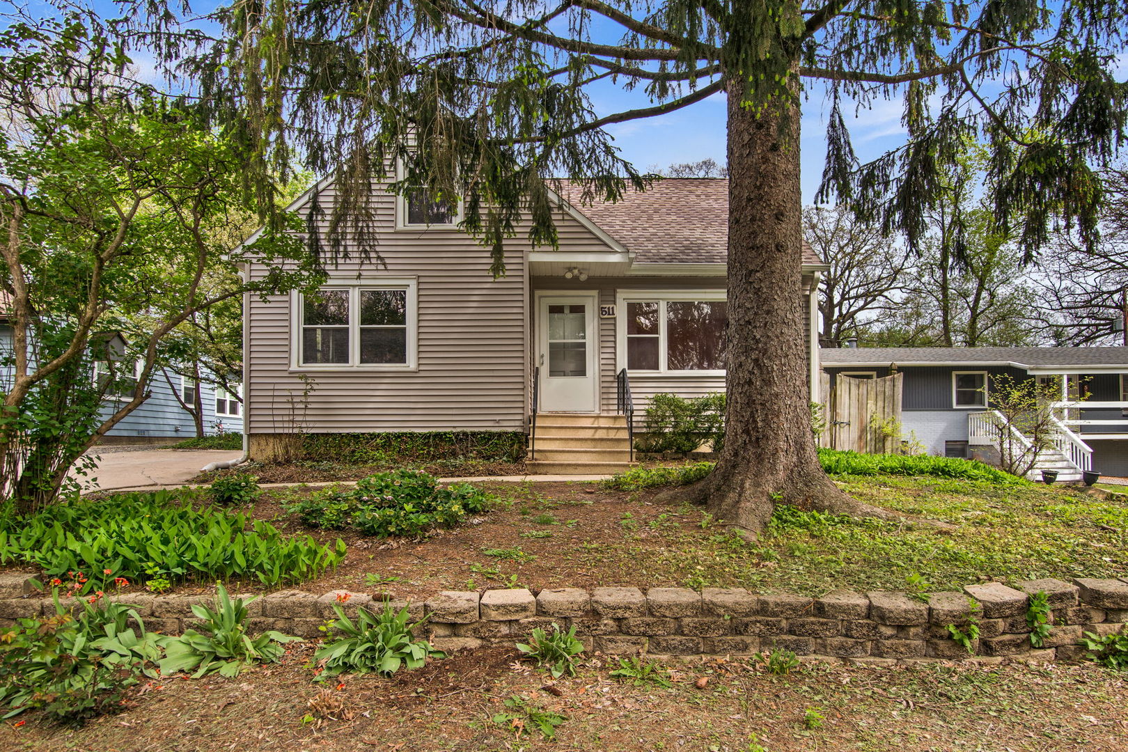511 Elm Avenue, Geneva, IL