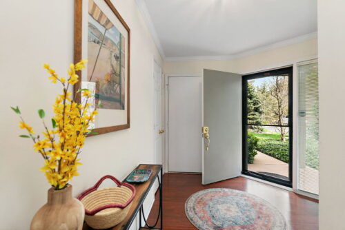 993 W Longmeadow Court #1028, Lake Barrington, IL