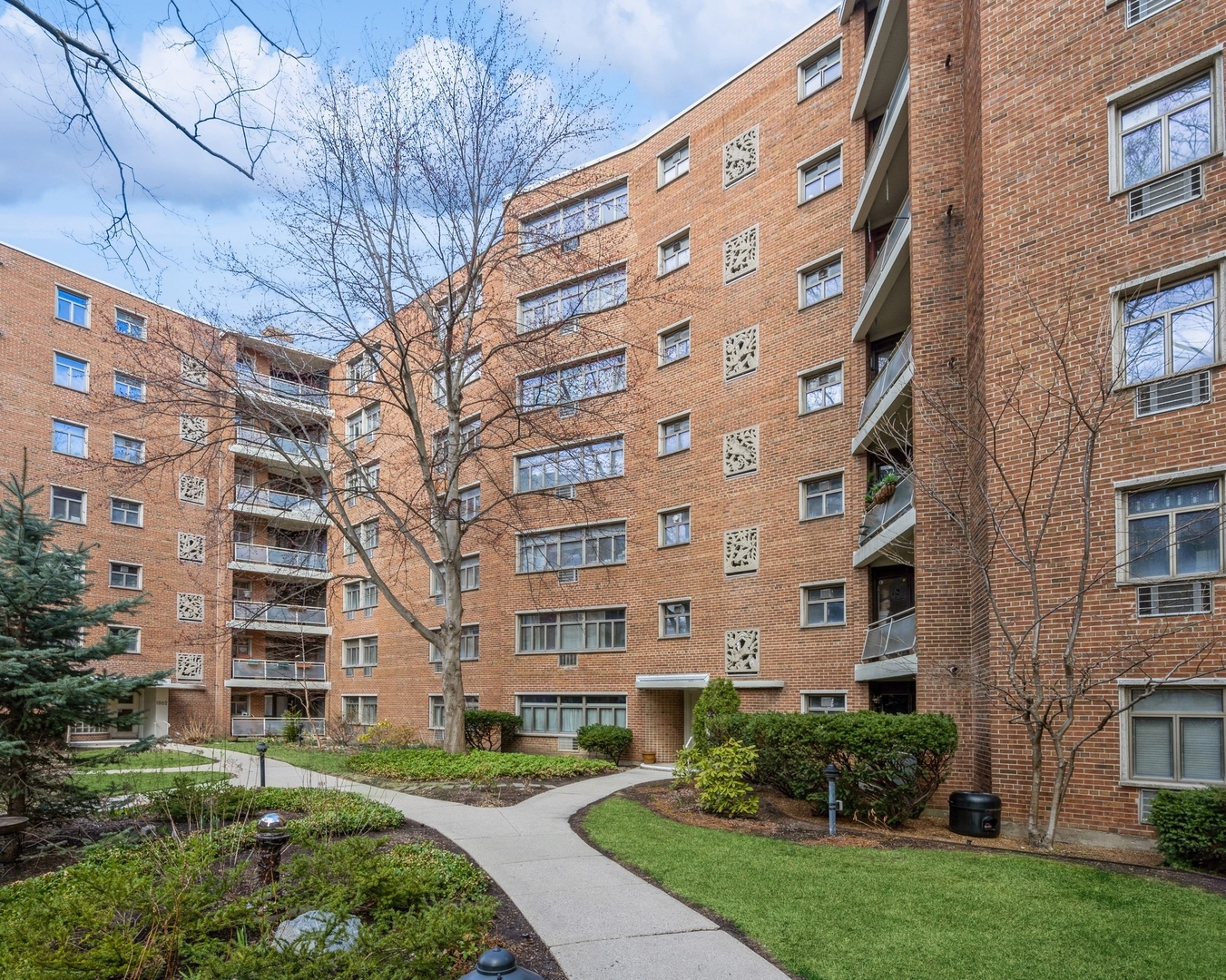 1864 Sherman Avenue #5NW, Evanston, IL