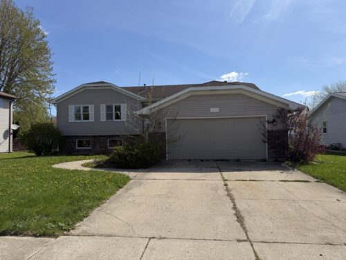 2375 Chestnut Lane, Morris, IL