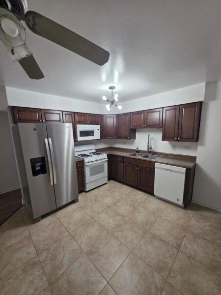 111 BOARDWALK Street #GW, Elk Grove Village, IL