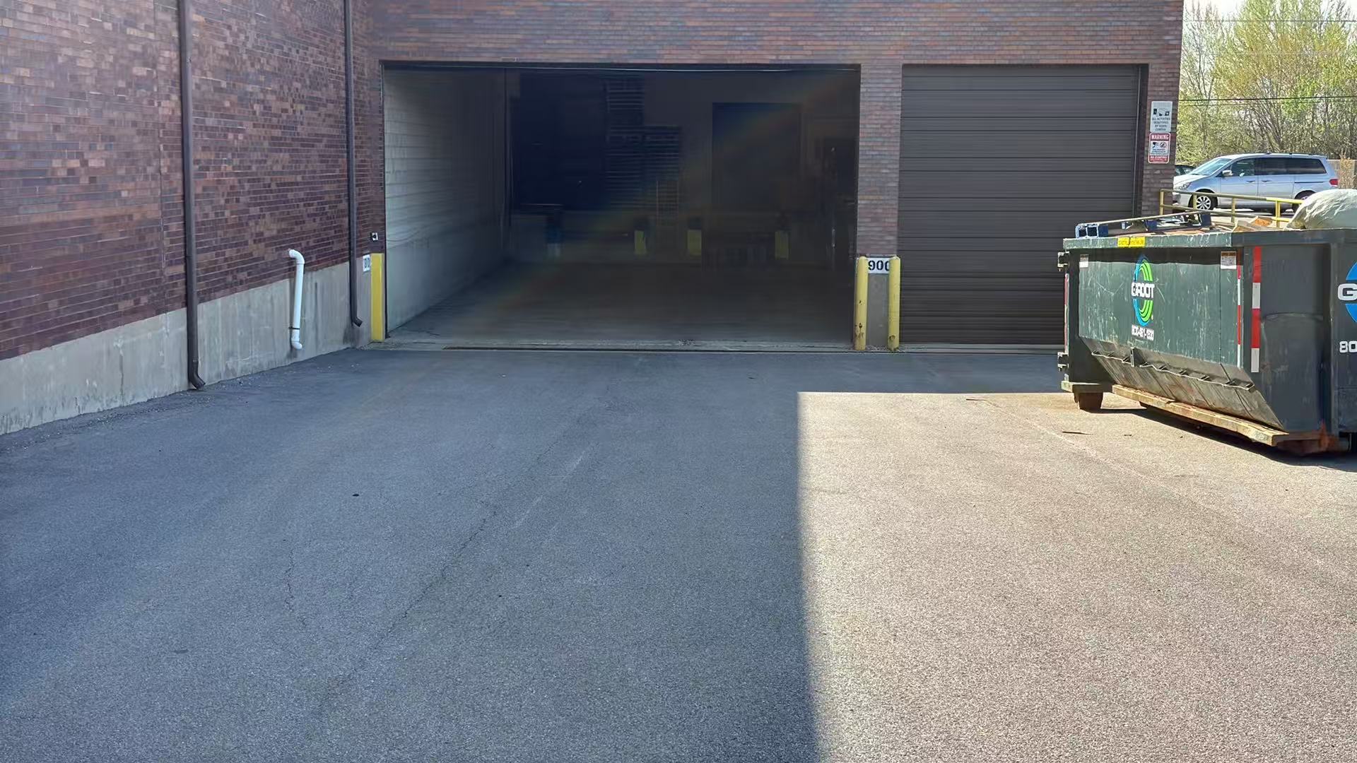 1950 Devon E Avenue, Elk Grove Village, IL