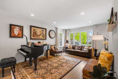 5343 N Moody Avenue, Chicago, IL