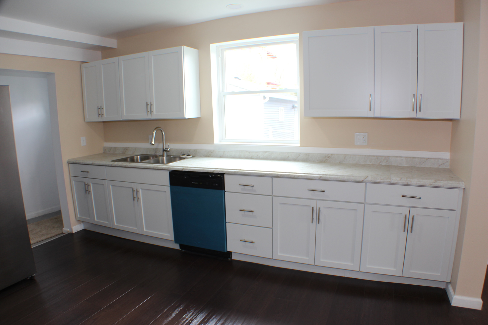 2118 E 12th Street, Davenport, IA