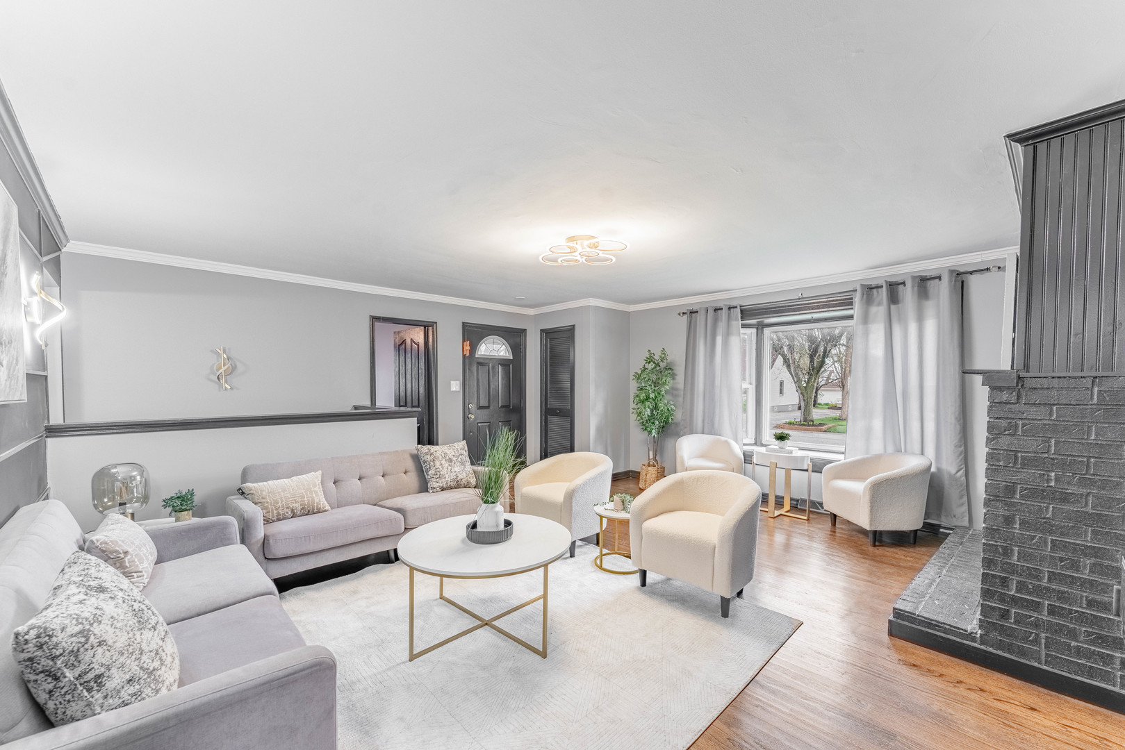 3541 Washington Street, Lansing, IL