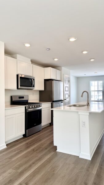 863 Briar Glen Court #863, Hampshire, IL