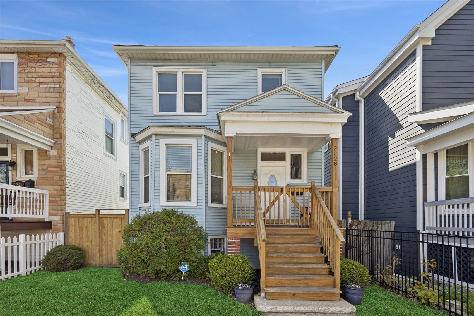 2228 N Central Park Avenue, Chicago, IL