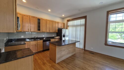 1801 W Thomas Street #3, Chicago, IL