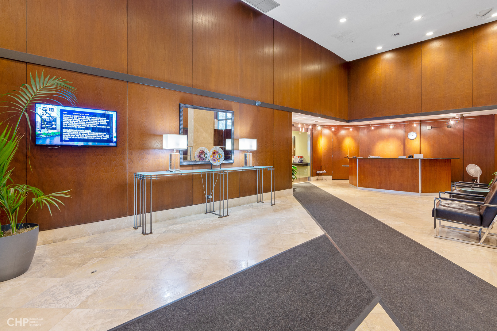 5100 N Marine Drive #17E, Chicago, IL