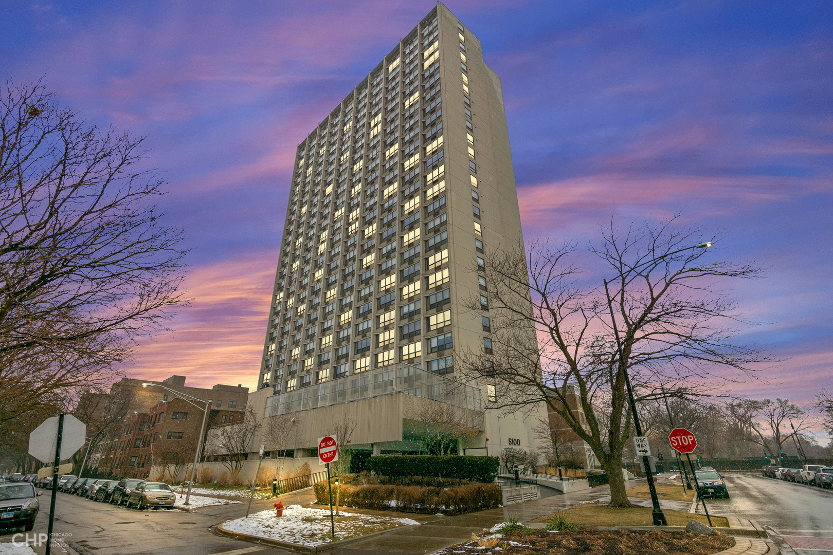 5100 N Marine Drive #17E, Chicago, IL