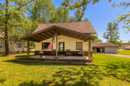 818 W Saint Louis Street, West Frankfort, IL