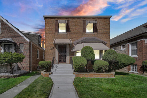 8338 S Yates Boulevard, Chicago, IL