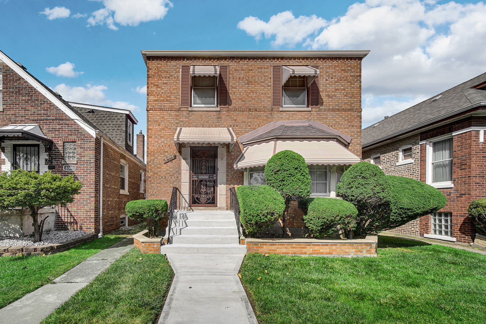 8338 S Yates Boulevard, Chicago, IL