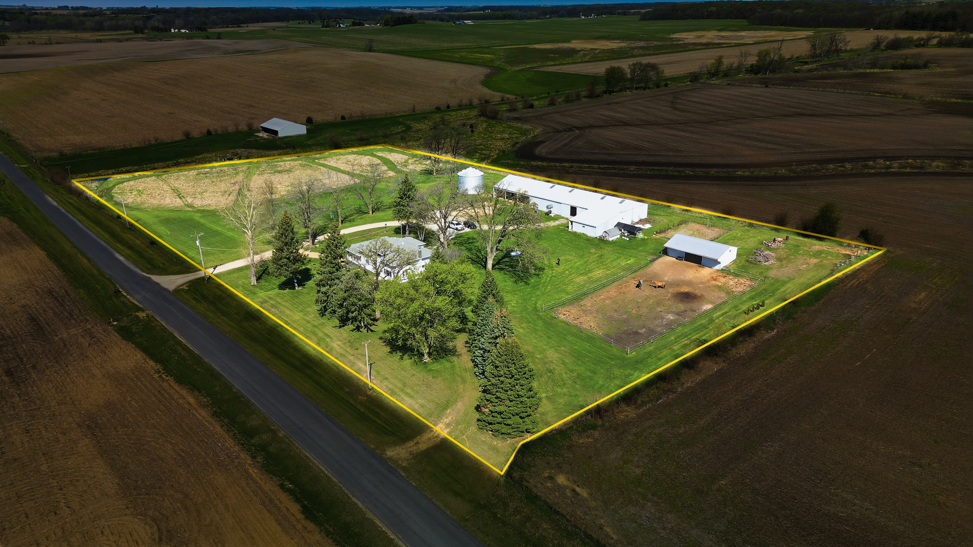 17870 Clover Road, Morrison, IL