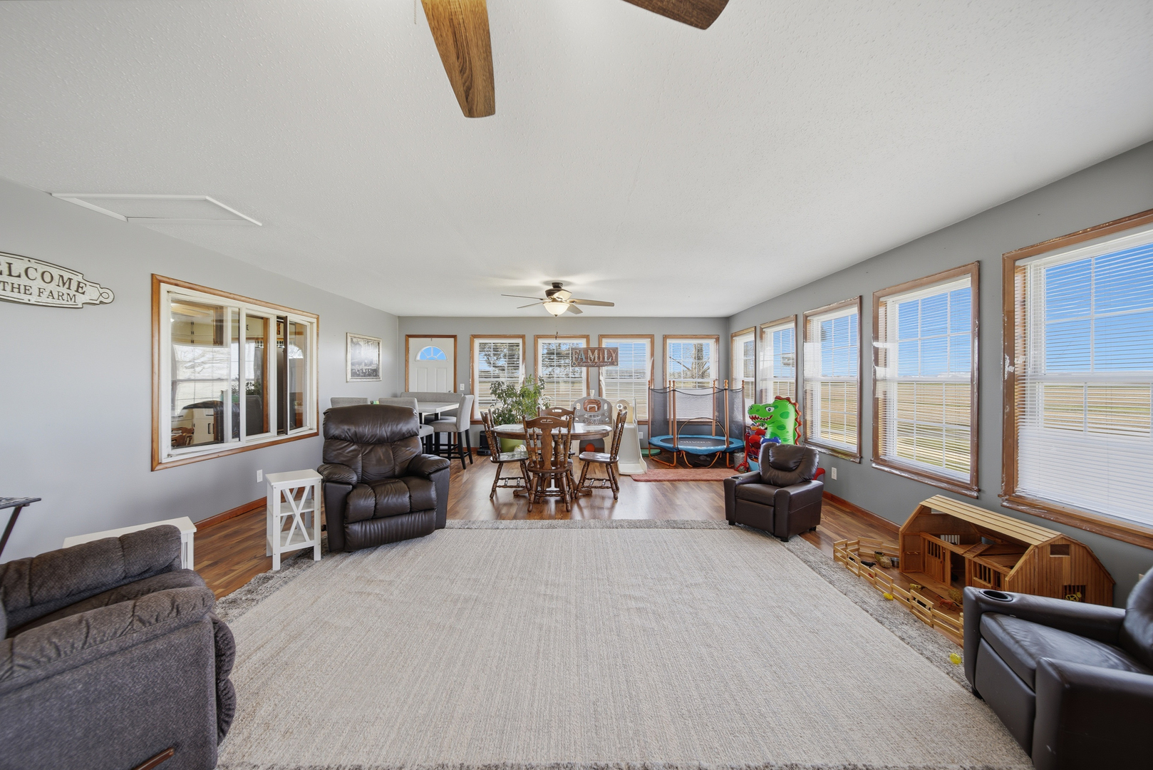 17870 Clover Road, Morrison, IL