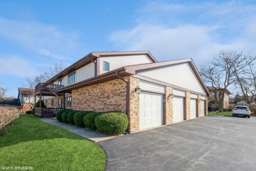 214 Manor Drive #C, New Lenox, IL