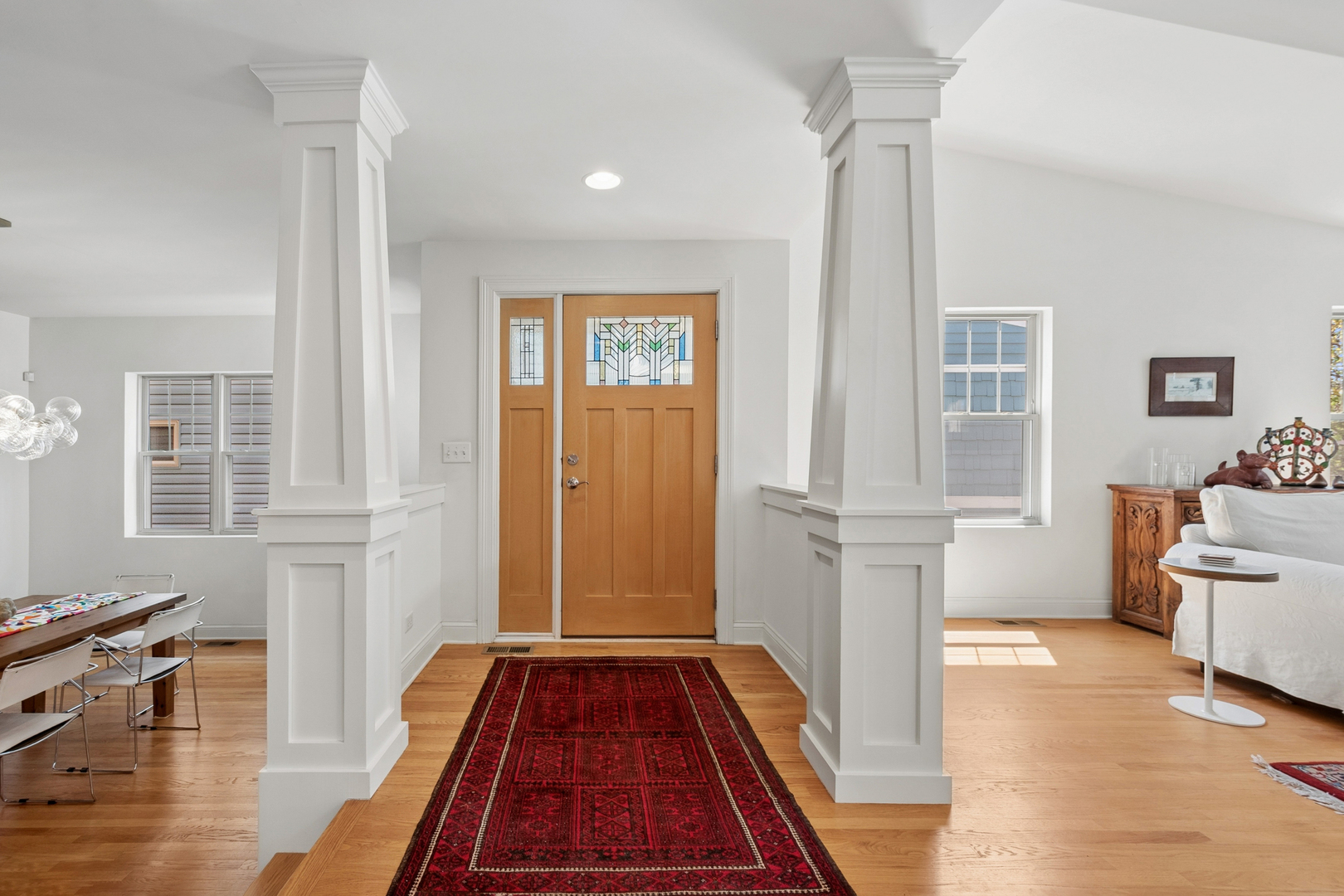 5725 N Jersey Avenue, Chicago, IL