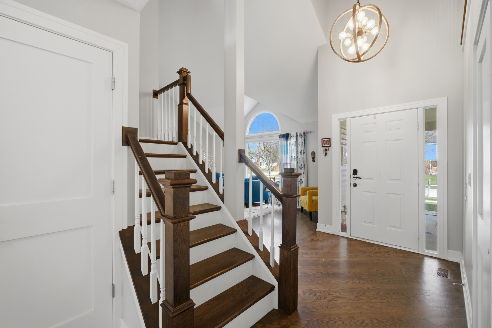 2936 Sandalwood Road, Buffalo Grove, IL