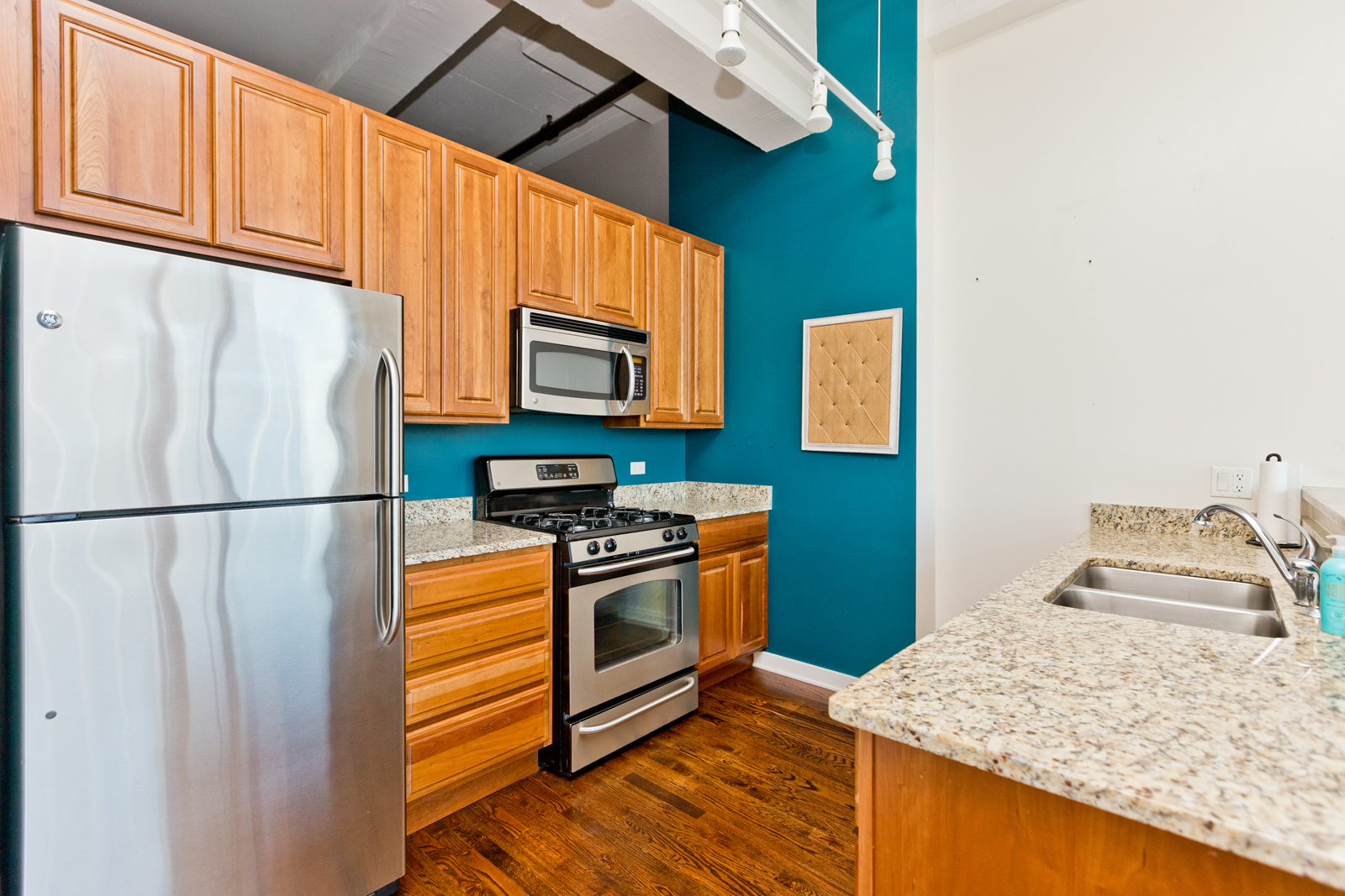 1224 W Van Buren Street #622, Chicago, IL