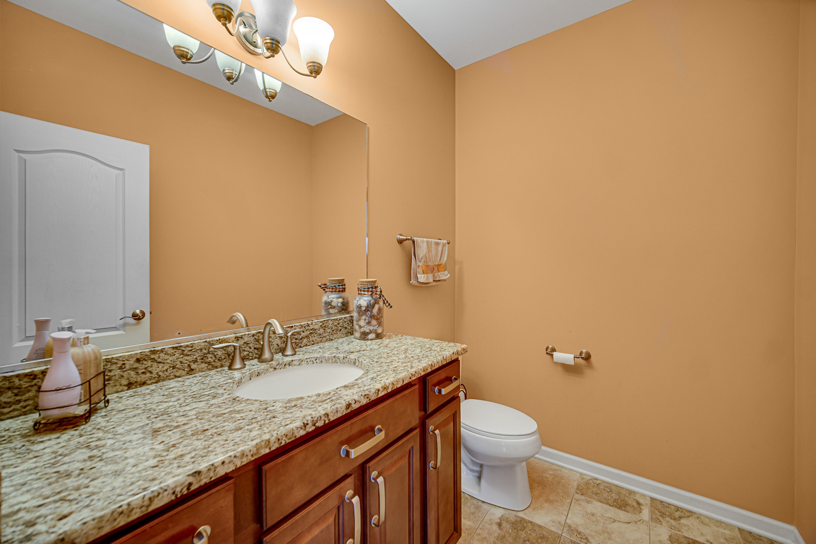 15 N Empress Drive, Hawthorn Woods, IL
