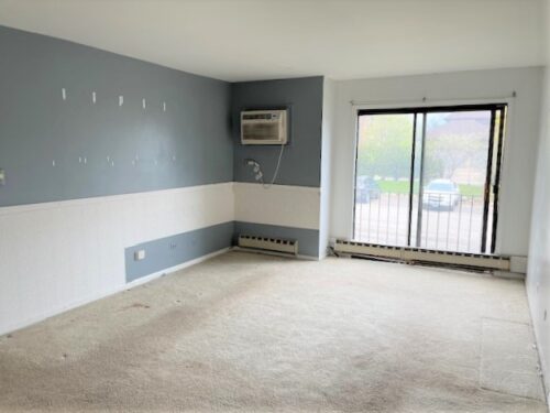 200 Dunteman Drive #202, Glendale Heights, IL