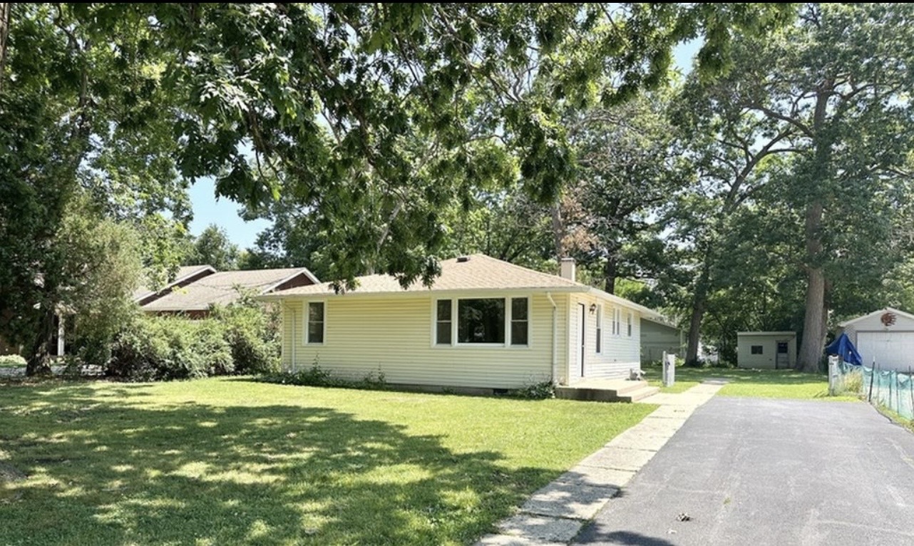 35339 N Hickory Lane, Round Lake, IL