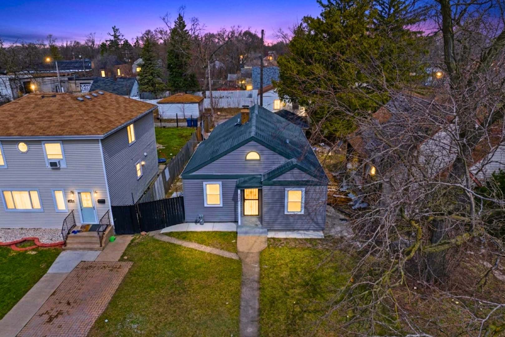 107 E 149th Street, Harvey, IL