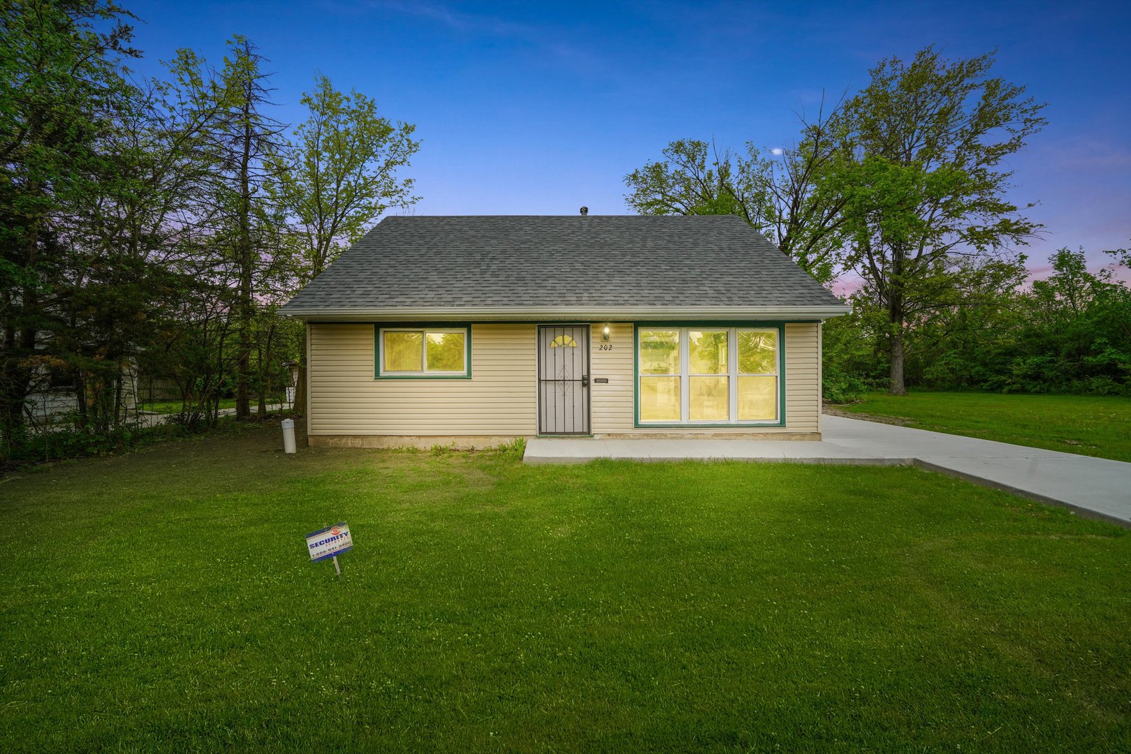 202 Allegheny Street, Park Forest, IL