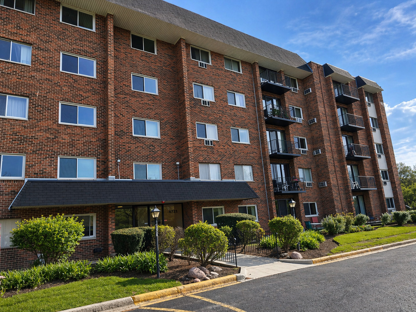 4721 Saint Joseph Creek Road #5F, Lisle, IL