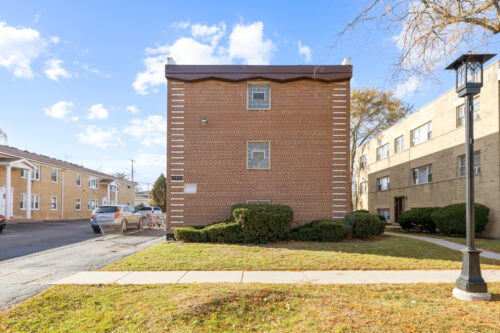 528 N Ardmore Avenue, Villa Park, IL