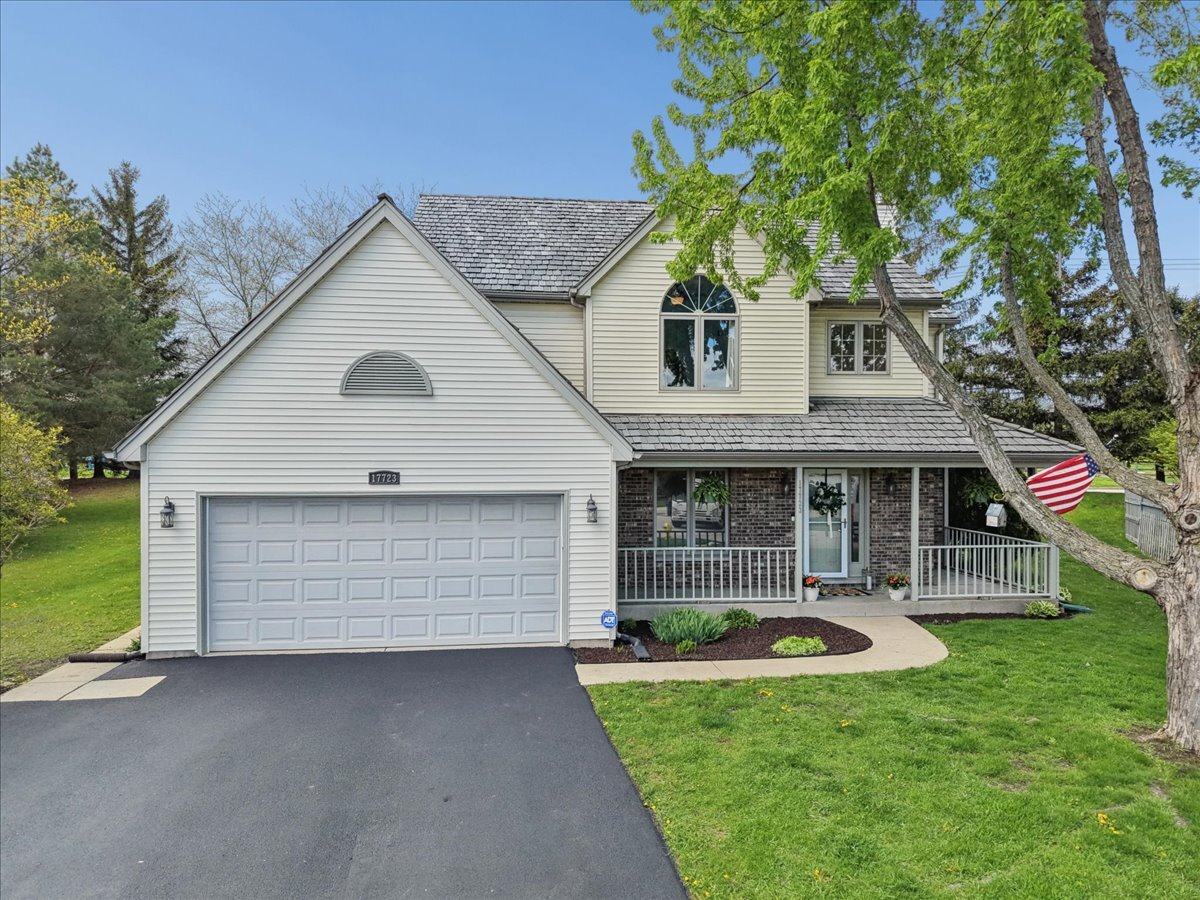 17723 W Dawn Court, Gurnee, IL