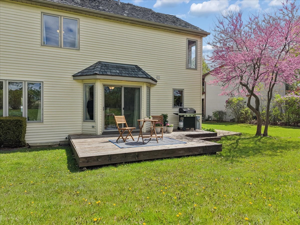 17723 W Dawn Court, Gurnee, IL
