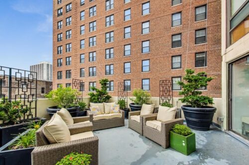 3150 N Sheridan Road #2A, Chicago, IL