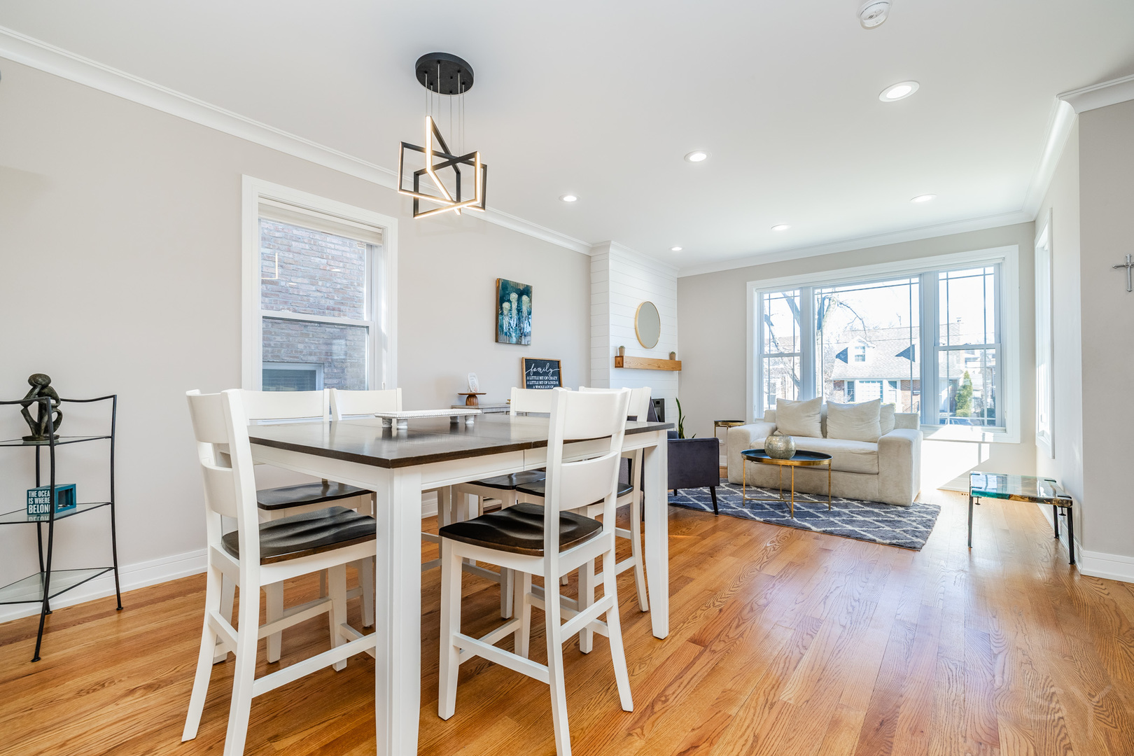 5739 W Grover Street, Chicago, IL