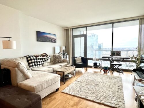 100 E 14TH Street #2108, Chicago, IL