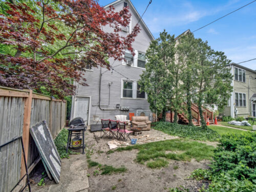 2026 Maple Avenue, Evanston, IL