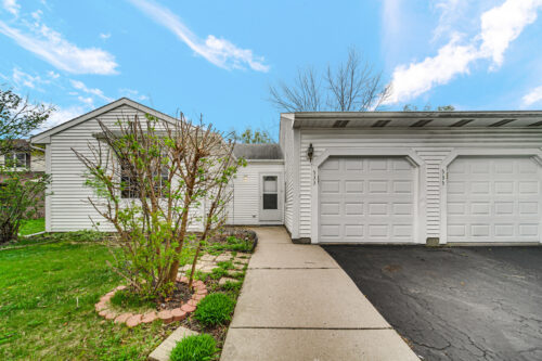 533 Lyon Drive, Buffalo Grove, IL