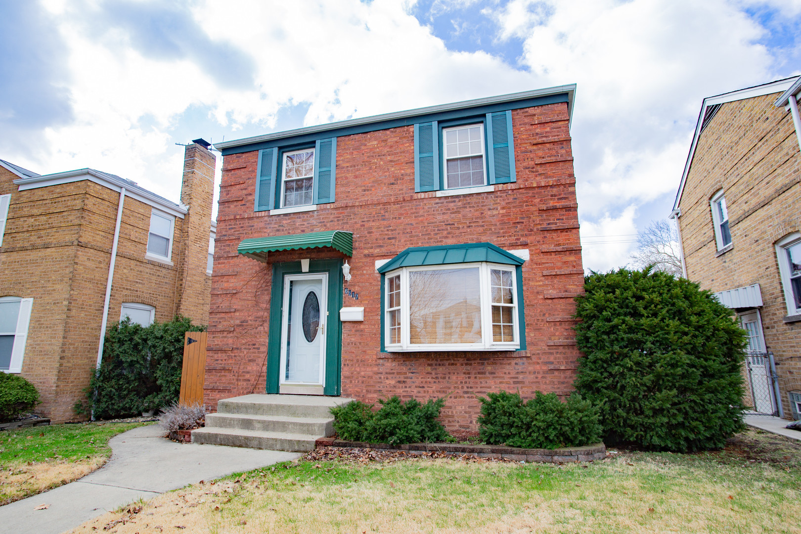 6617 W FOSTER Avenue, Chicago, IL