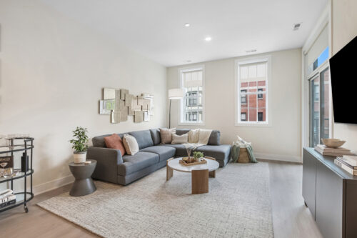 3924 N Lincoln Avenue #504, Chicago, IL