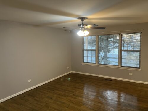 1147 N Red Oak Circle #1, Round Lake Beach, IL