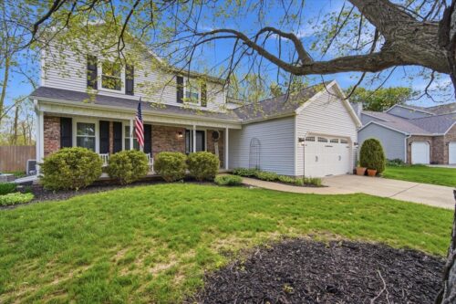 1512 Steeplechase Drive, Bloomington, IL