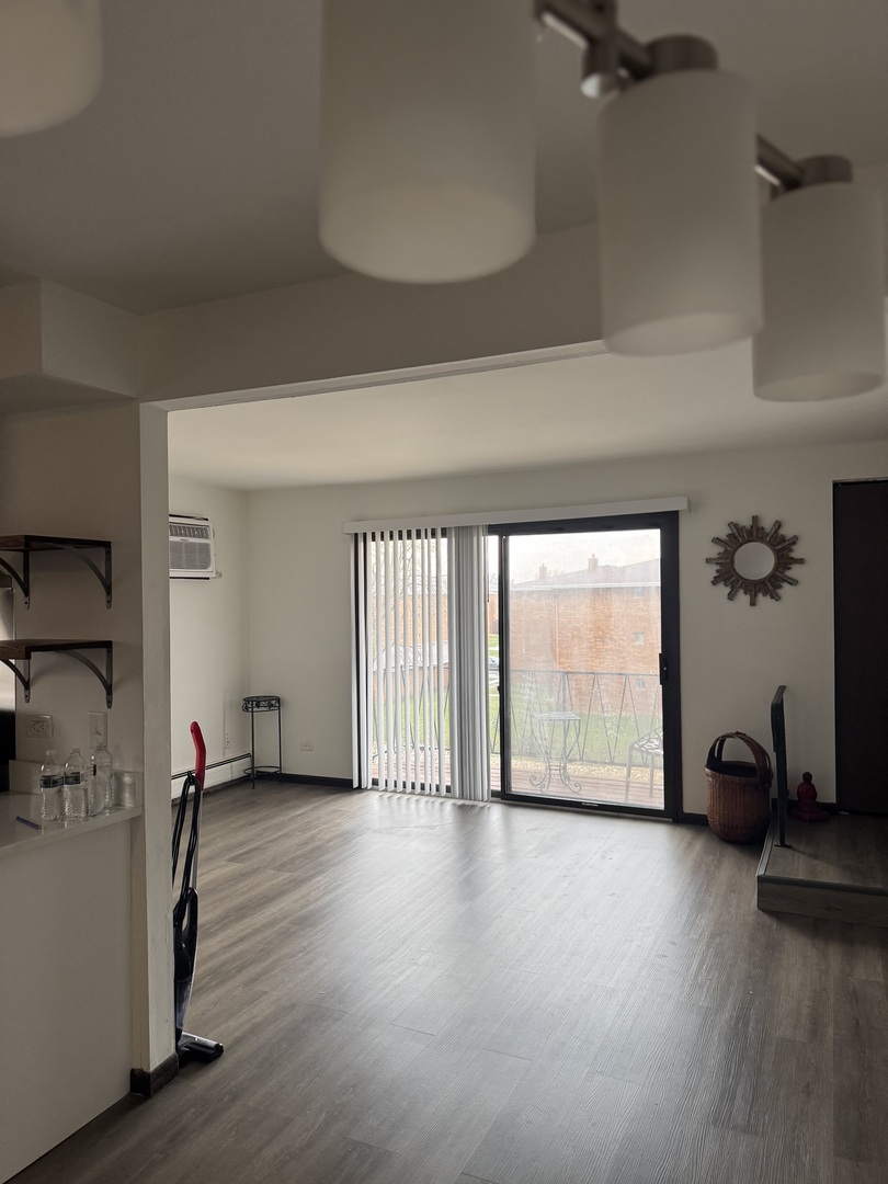 15744 S Lake Drive #3BR, Oak Forest, IL