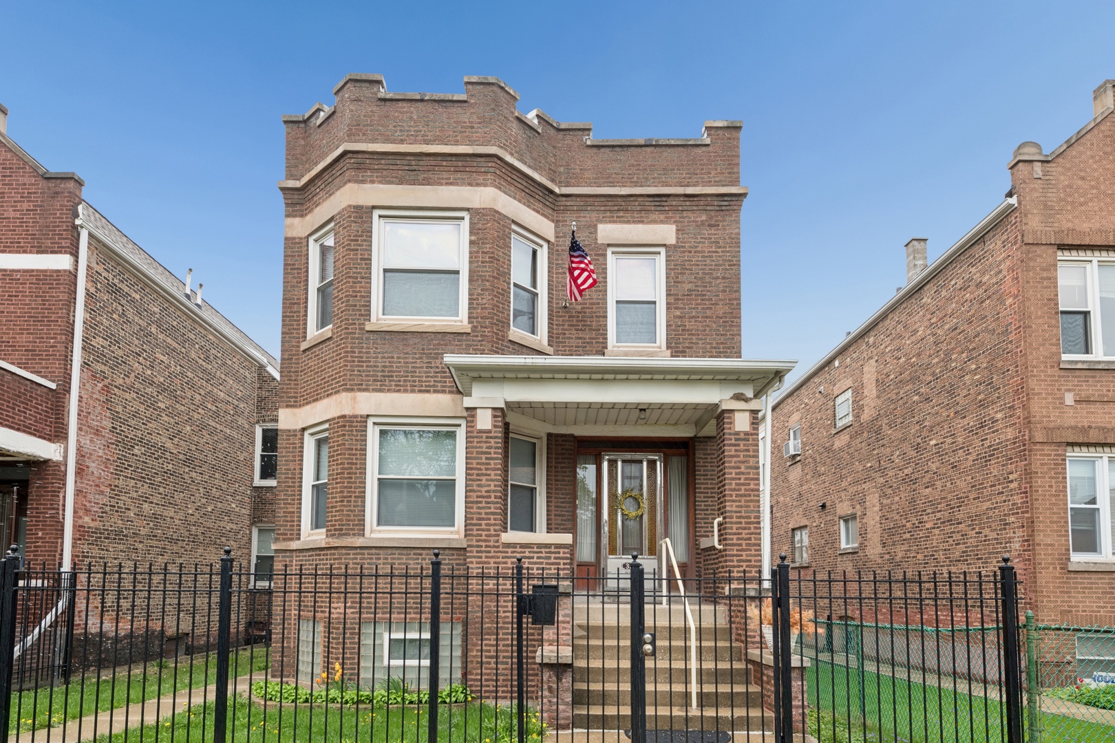 3748 S Honore Avenue, Chicago, IL