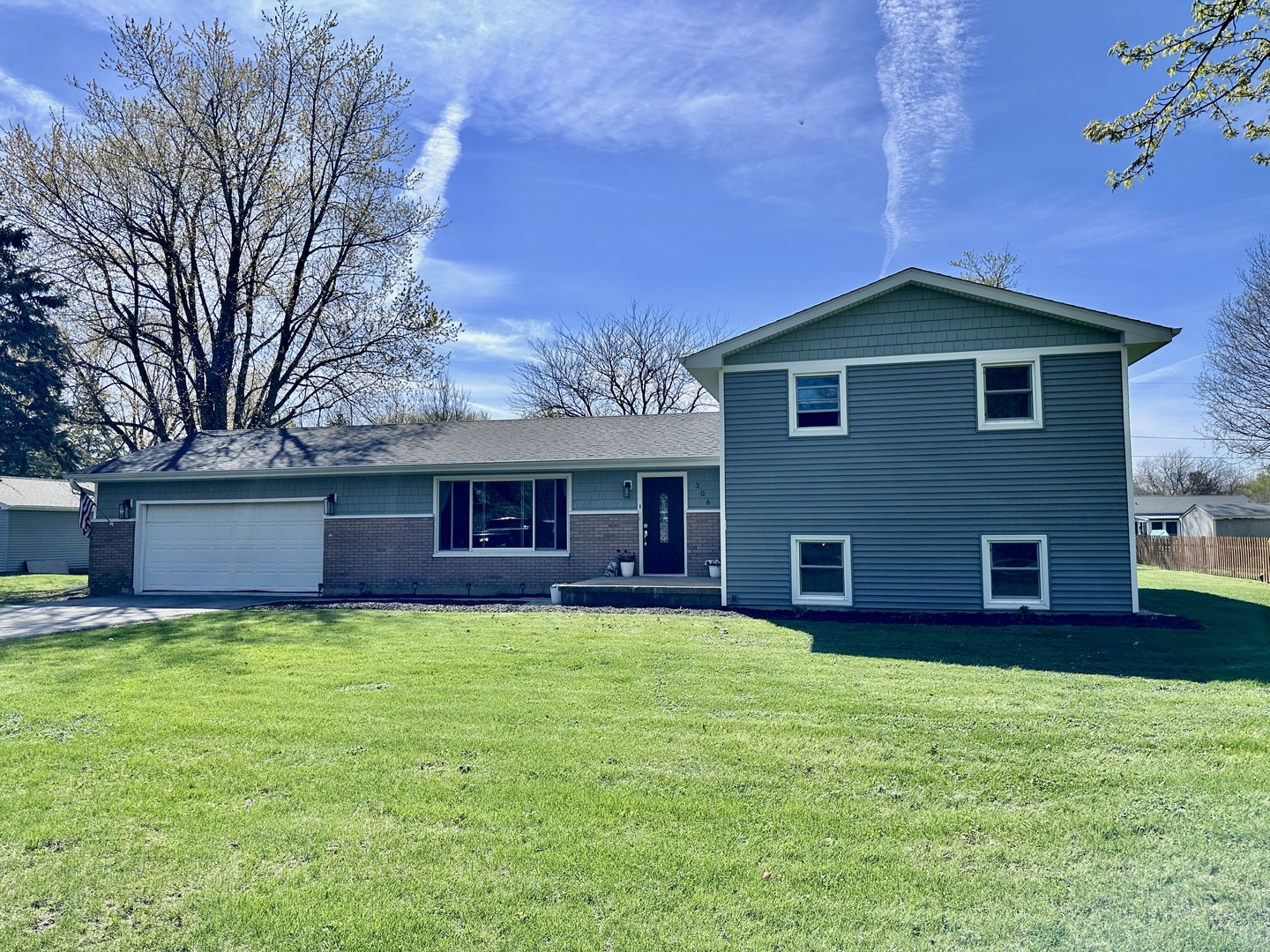 306 N 6th Street, Malta, IL