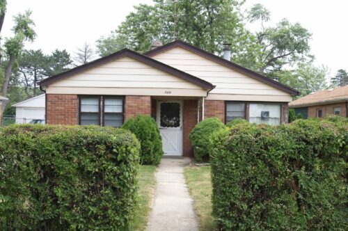 11619 S SACRAMENTO Drive, Merrionette Park, IL