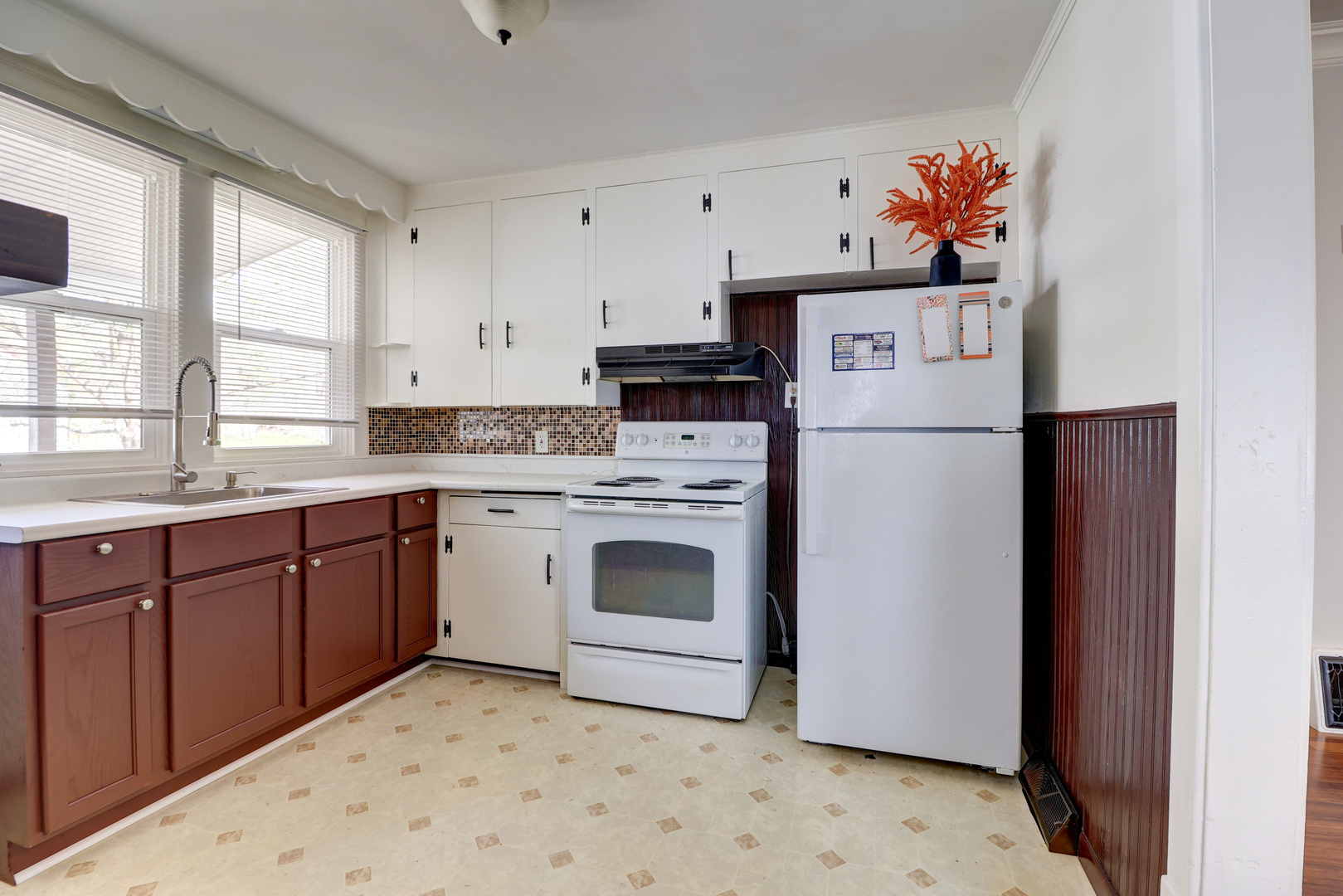 232 N 6th Street, Clinton, IA