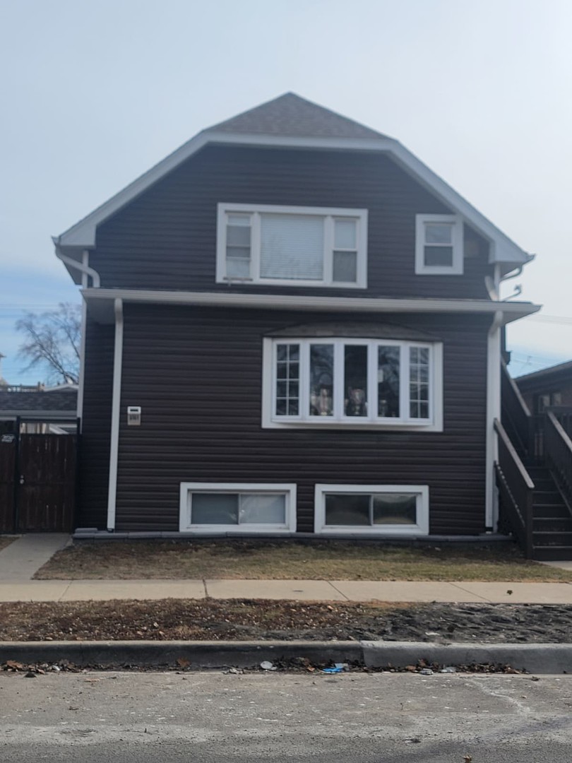 2727 N Oak Park Avenue, Chicago, IL