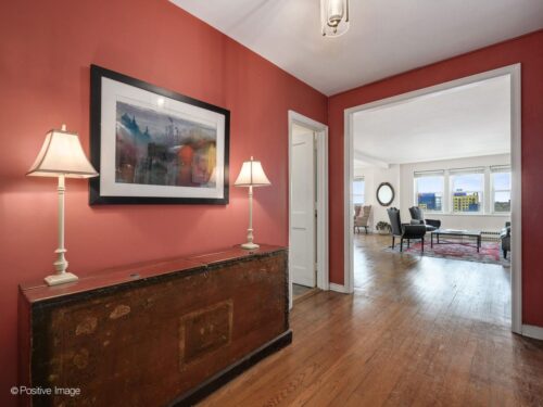 5555 N SHERIDAN Road #807, Chicago, IL