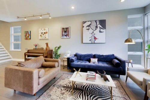 2241 W Melrose Street, Chicago, IL